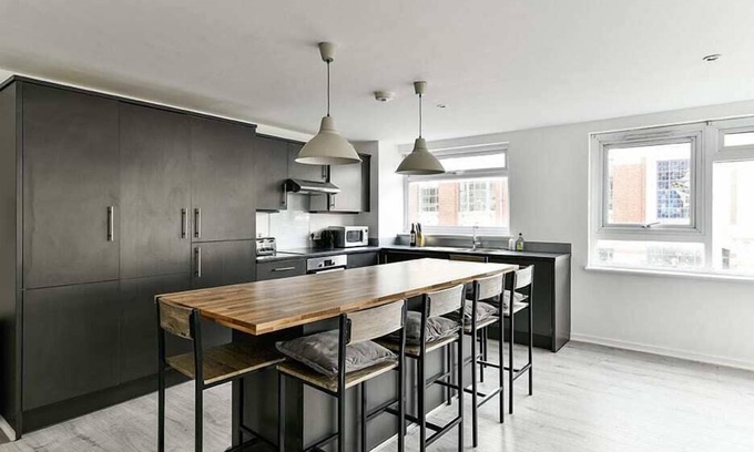 Brompton & Hans Town Apartment | The Elden No2 Fairway Hosting