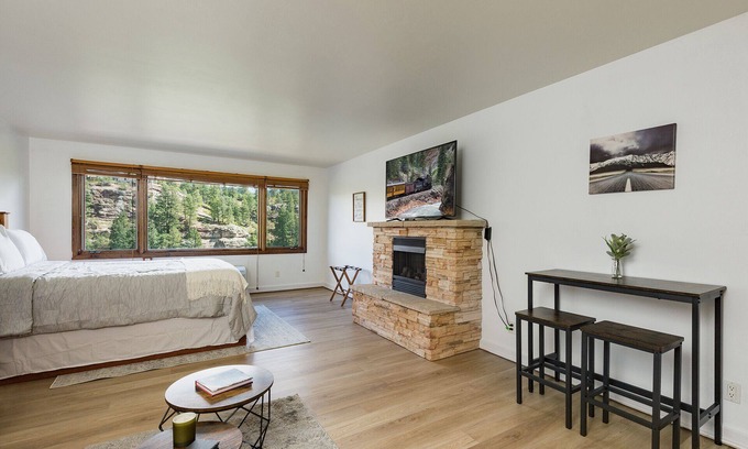 Purgatory Condo | The Element Studio (#418) | Pickleball - Golf - AC/Pool/Hot Tub