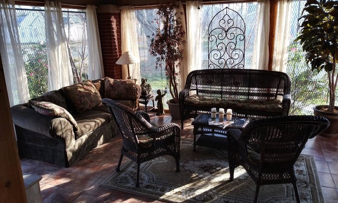 Jefferson House | The Empty Nest