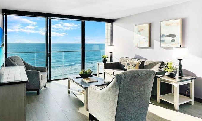 North Pacific Beach Condo | The Endless Summer Condo!