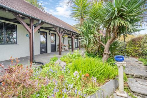 Mumbles Apartment | The Gite