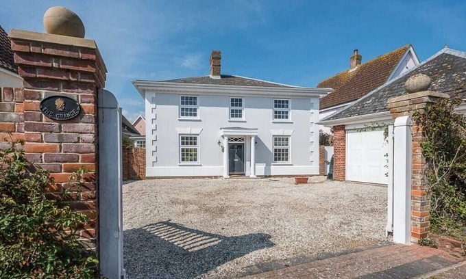 Aldeburgh House | The Grange, Aldeburgh