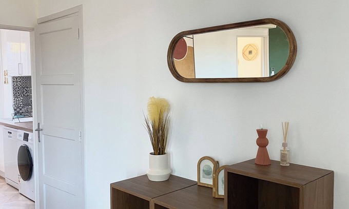 Perigueux Apartment | The green box