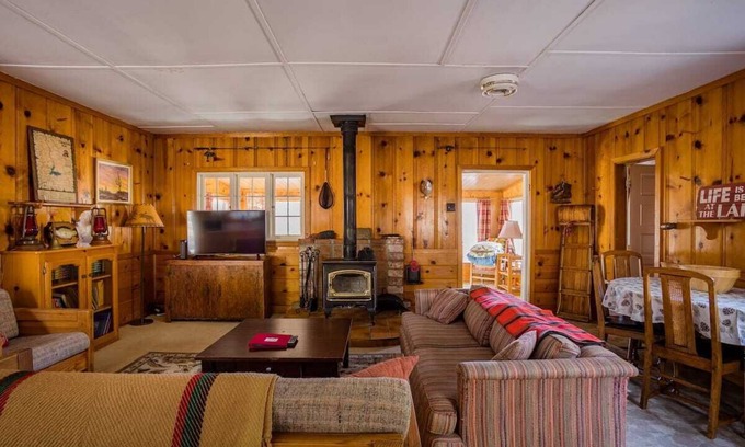 Lake Isabella Cabin | The Green Cabin - A Forest Escape 5 Min to Lake & 20 Min to River