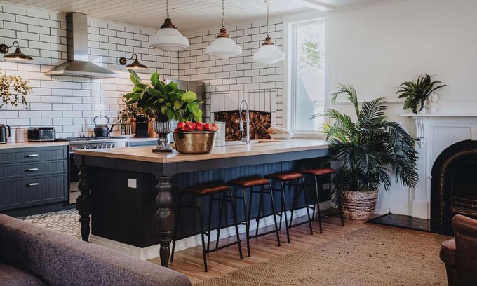 Korweinguboora House | The Gums - Daylesford Region