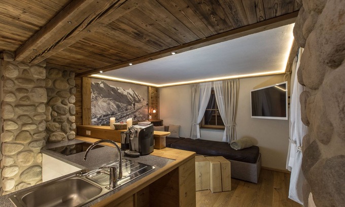 Heiligenblut Apartment | The HEIMELIGE in Heiligenblut - Apartment "Suite Murmele" EXCLUSIVE apartment