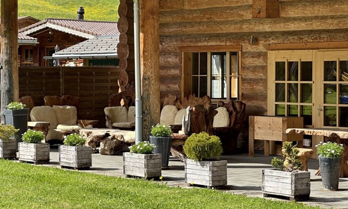 Gsteig Apartment | The Heiti lodge N - Log House Apartment