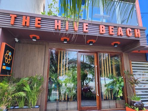 Male Hotel | The Hive Beach