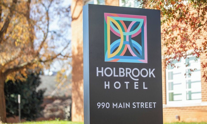 Danville Hotel | The Holbrook Hotel