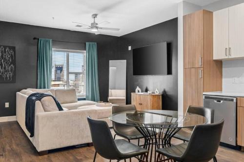 The Gulch Apartment | The Hollywood Suite The Gulch