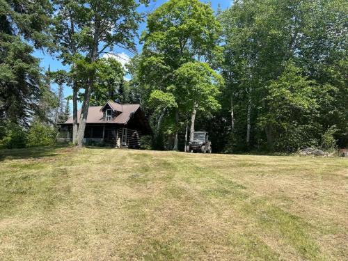 Hastings Highlands House | The Homestead at Rutledge Lake