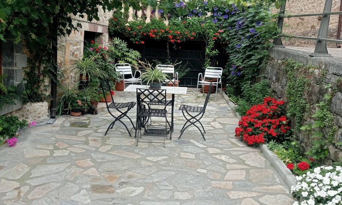 Pujayo House | THE HOUSE OF WHEELS