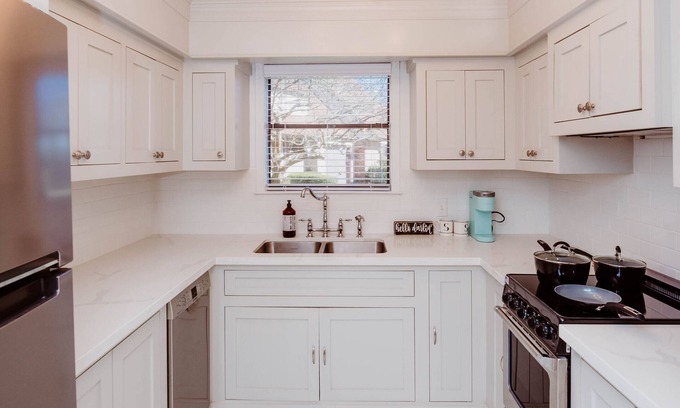 Lakeview  Jefferson County House | The Leroy