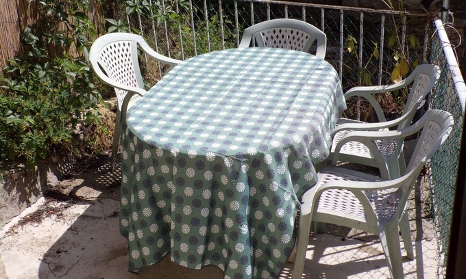 Montrodat House | The linette house