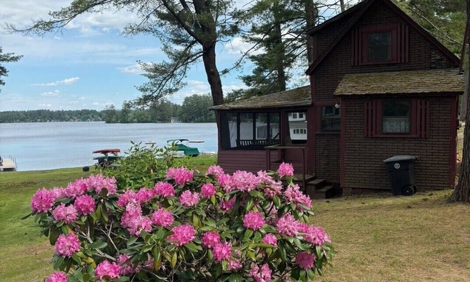 Franklin Cottage | The Little Red Cottage on Webster Lake