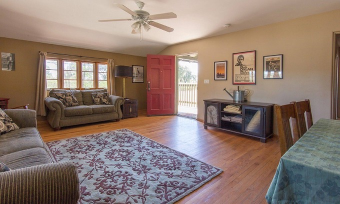 Julian Cottage | The Loft At Julian Station - Food, Tasting Rooms And Country Walks In One Place!