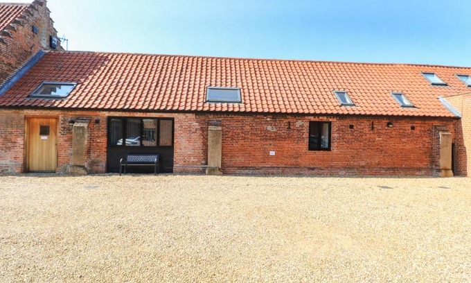 Foxley House | The Long Barn