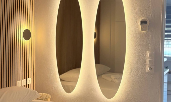 Agria House | The Luxe Spot