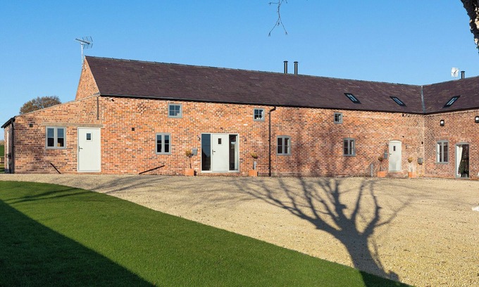 Whitchurch Cottage | The Maddocks - UK36311