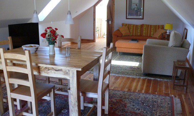 Hay-on-Wye House | The Motor House - Comfort with views