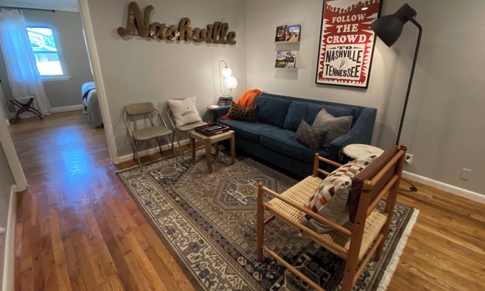 Hillsboro West End Condo | "The Nashville Local" in Hillsboro Village, walk to Vandy & Belmont Universities