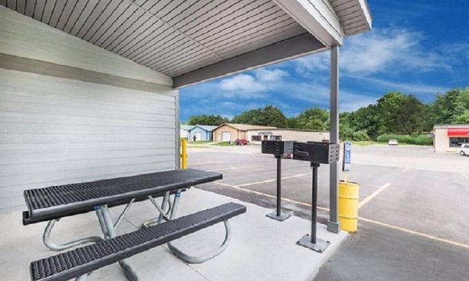 Spencer Hotel | The Northwest Inn