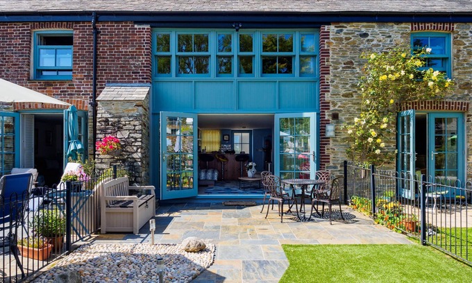 Charlestown Apartment | The Old Smoke House is an attractive and well designed two bedroomed property