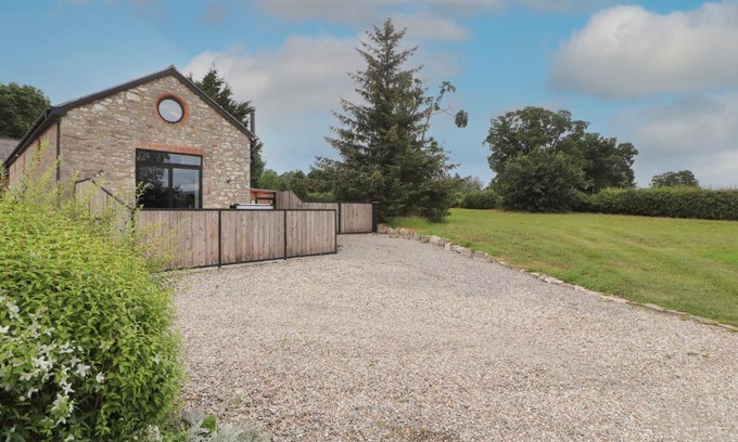 Denbigh House | The Old Workshop