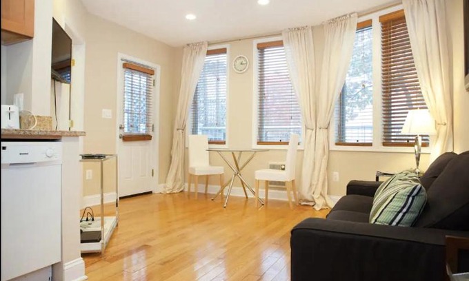 Mount Pleasant Apartment | The Park Lodge