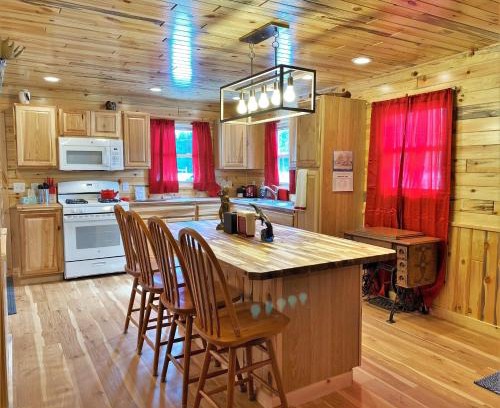 St Ignace House | The Red Pine