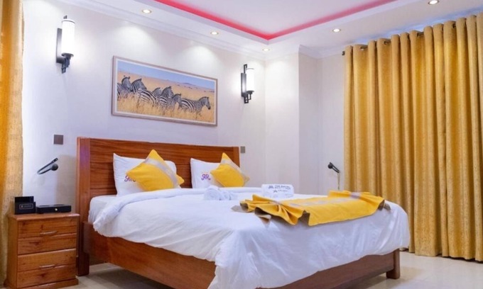 Kitengela Apartment | The Royal Residence : Ndovu (Elephant)