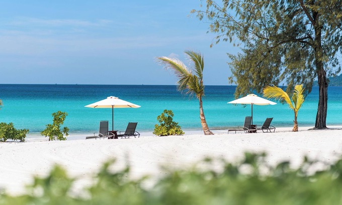 Koh Rong Hotel | The Royal Sands Koh Rong