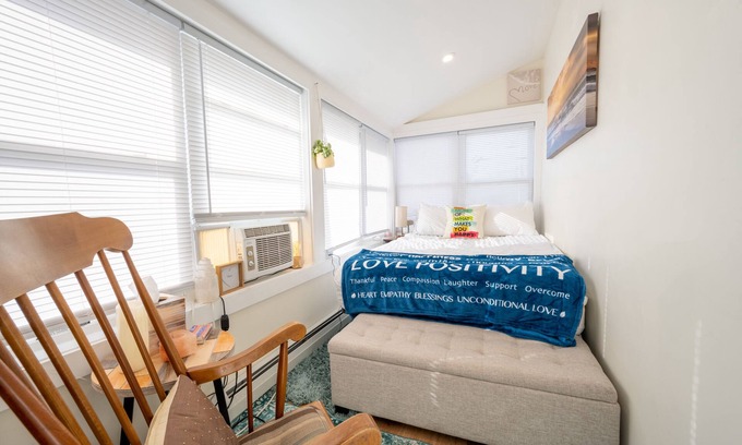 Hampton House | The Sea Gem