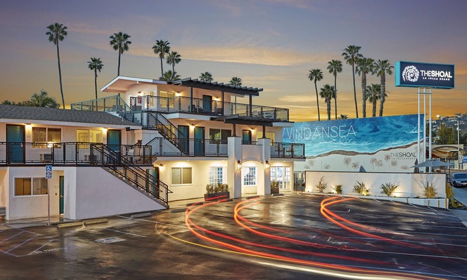 Beach Barber Tract Hotel | The Shoal La Jolla Beach