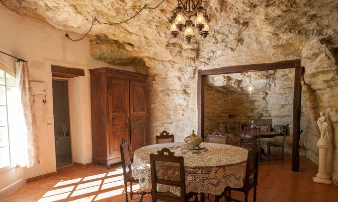 Civray-de-Touraine House | The SKYLARK 'Troglo-gîte' at our Songbird Sanctuary near Chateau Chenonceau