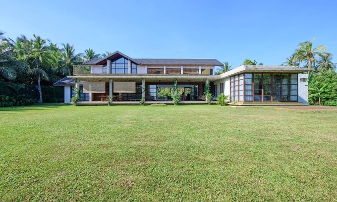 Ekala House | The Solar Crab - Luxury Villa