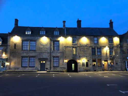 Stow-on-the-Wold Hotel | The Stag at Stow
