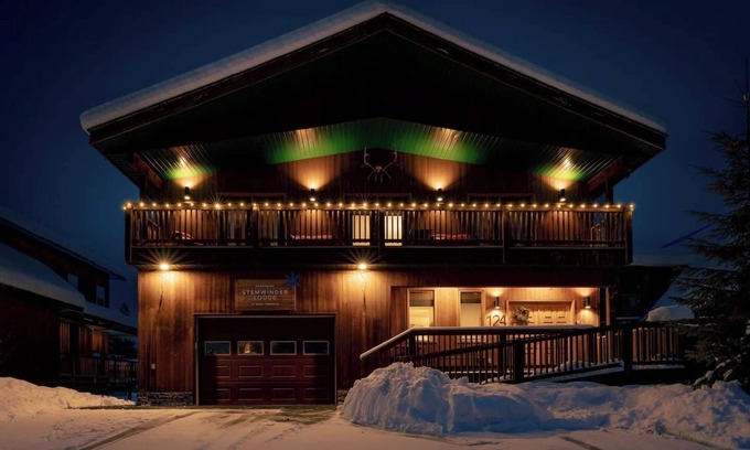 East Kootenay Cabin | The Stemwinder Solar Lodge by Simply Kimberley