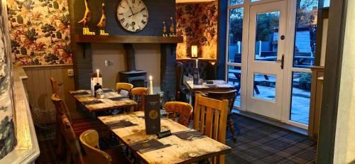 Belthorn Hotel | The Strawbury Duck Inn