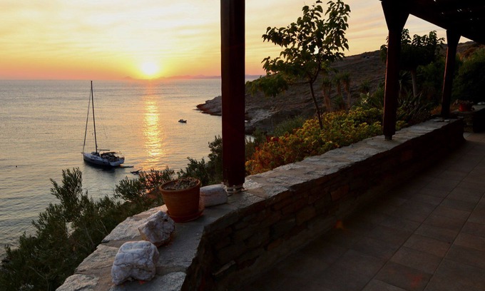 Pisses Apartment | The ultimate! Aprt. dream: feet-in-the-water, quiet location, private beach