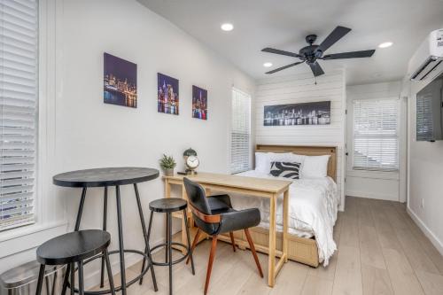 Denton Apartment | The Vanderbilt Mansion Apt 7 Near Downtown and TWU