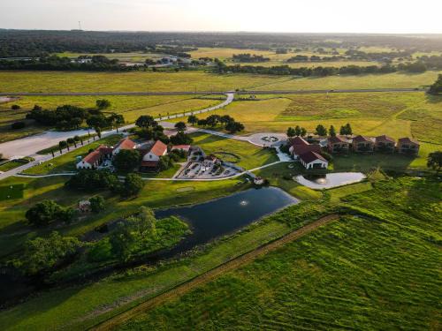 Florence Resort | The Vineyard at Florence