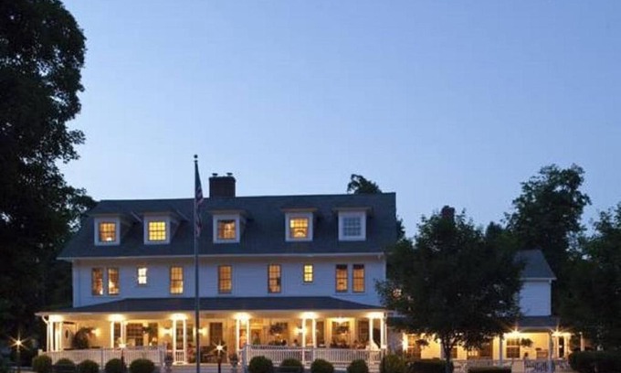 Salisbury Hotel | The White Hart