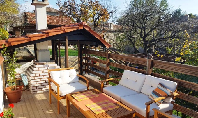 Shumen House | The Wild Fig