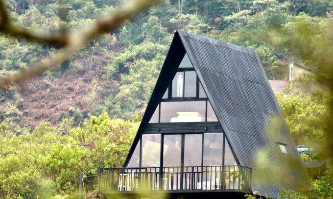 Lindula Ski Chalet | The ZenDen-Cozy Cabin Perfect For Couples