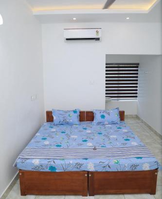 Malappuram Cabin | Thekkumpuram Tourist Home