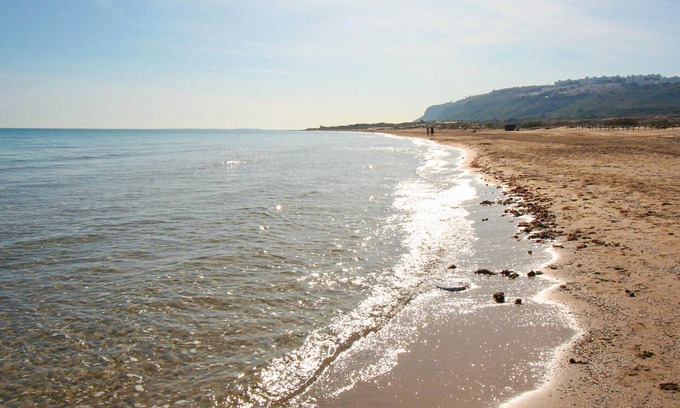 Los Arenales del Sol House | This cozy townhouse is located within walking distance from the fine sandy beach of Gran Alacant.