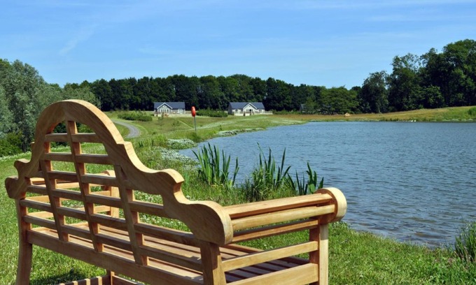 Pattiswick Cabin | This delightful lodge on Wakes Hall Farm is a haven of peace in 500 acres of private land.