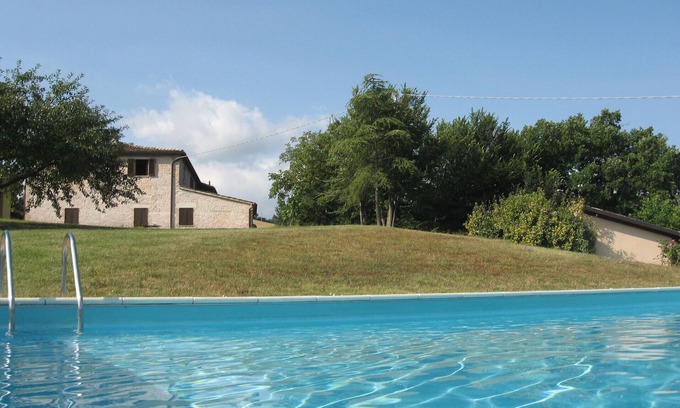 Acqualagna Apartment | Three-room apartment in a farmhouse with swimming pool and home restaurant in Acqualagna