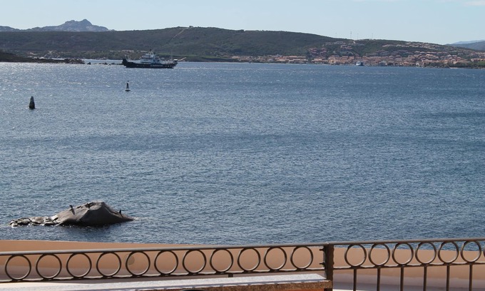 La Maddalena Apartment | Three-room apartment in a quiet area with sea view terrace